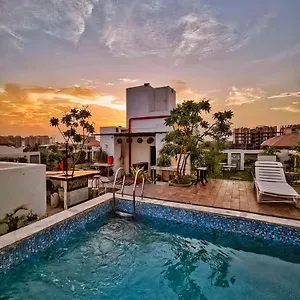 Hotel Sahib'S Lighthouse - With Buffet Breakfast Hotel Agra (Uttar Pradesh)