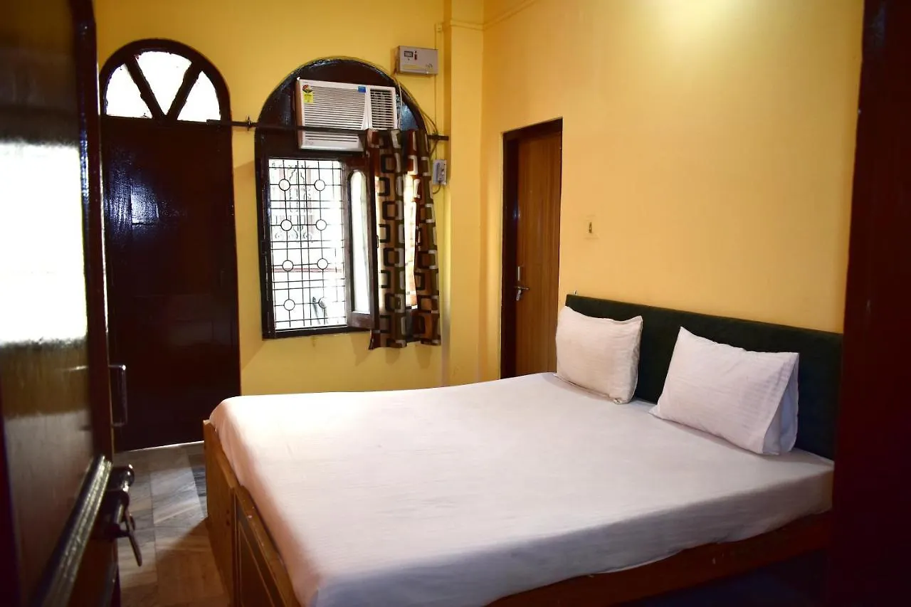 Sandhya Guest House Varanasi Near Ganga River 0*,  India