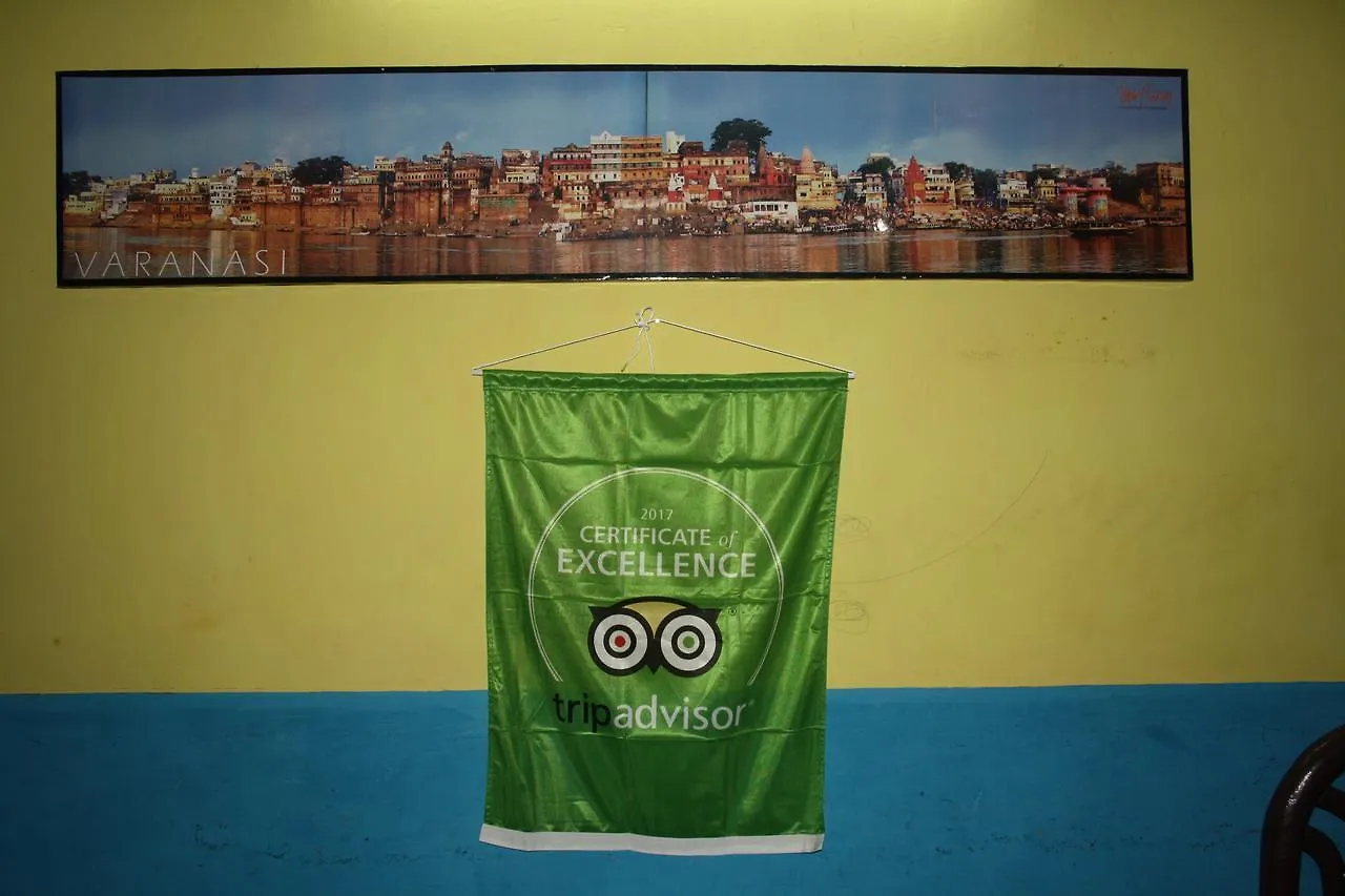 Sandhya Guest House Varanasi Near Ganga River
