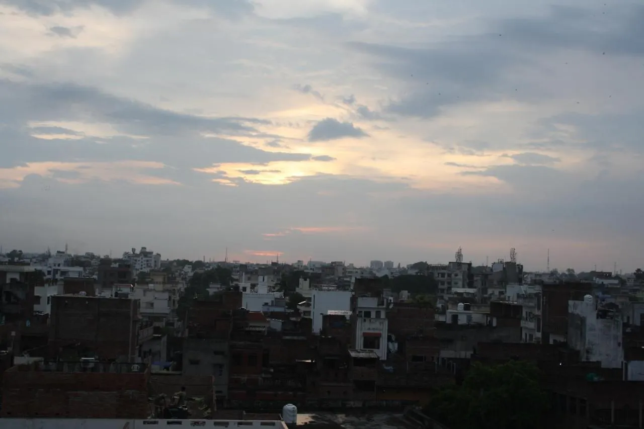 Sandhya Guest House Varanasi Near Ganga River India